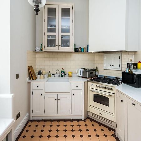4 Bedroom House Up To 10 People At Heart Of Kensington And Chelsea Λονδίνο Εξωτερικό φωτογραφία