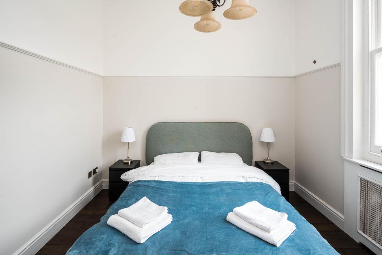 4 Bedroom House Up To 10 People At Heart Of Kensington And Chelsea Λονδίνο Εξωτερικό φωτογραφία