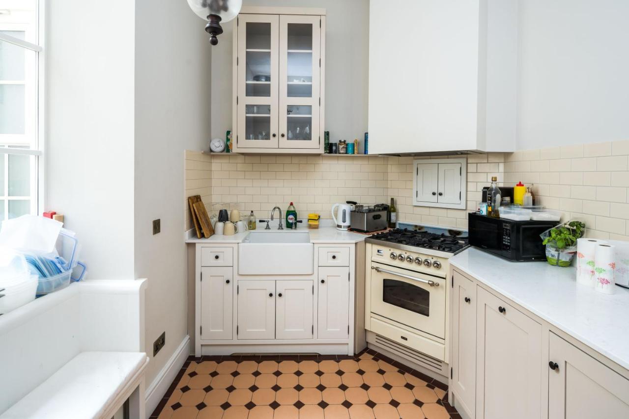 4 Bedroom House Up To 10 People At Heart Of Kensington And Chelsea Λονδίνο Εξωτερικό φωτογραφία